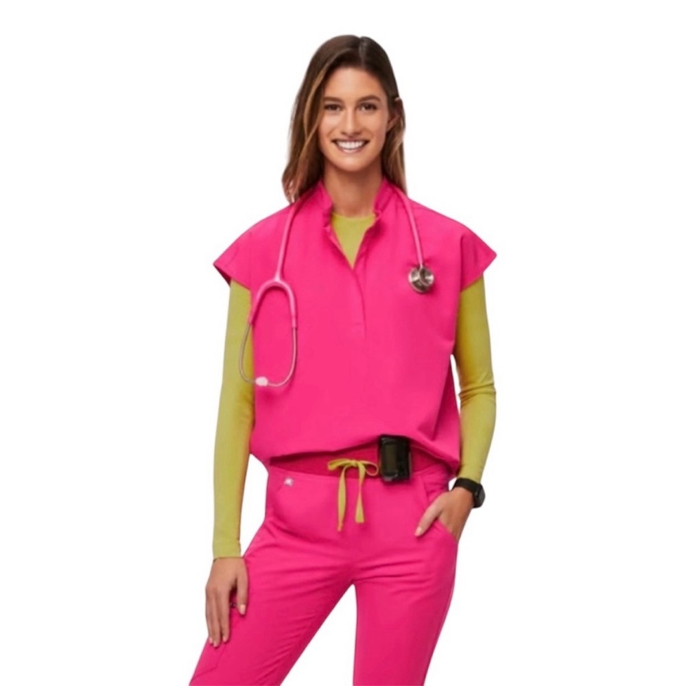 NEW Figs Matching Scrub Set Hot Pink Rafaela Top and Zamora Joggers